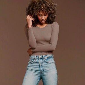 Nuuds Mocha long sleeve ribbed bodysuit large